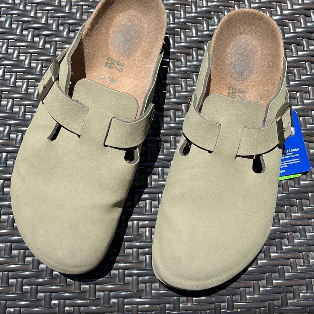 Birkenstock Boston vegan clogs